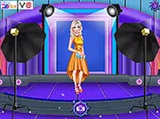 Princess Social Media Photoshoot Dress-Up Game - Style Game